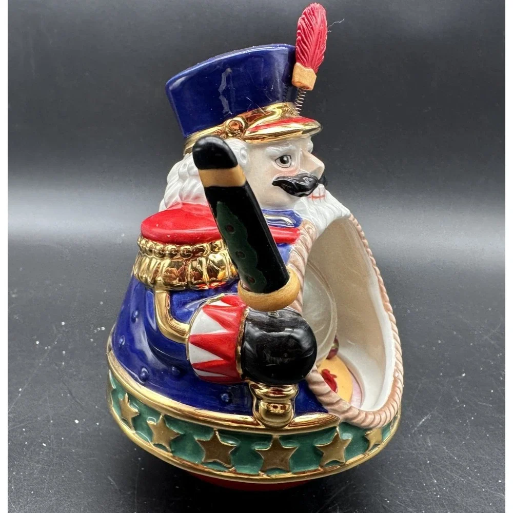 2001 CHRISTOPHER RADKO ROLY POLY NUTCRACKER & TEDDYBEAR SNOWGLOBE 01-6119-1 4.5